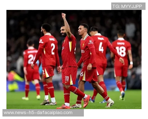 墨菲认为萨拉赫威胁性强斯洛特应让其参与防守提升球队表现 墨菲认为萨拉赫威胁性强斯洛特应让其参与防守提升球队表现