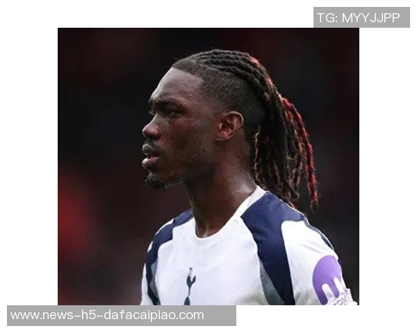 热刺球员对弗兰克频繁变换战术感到迷茫与困惑