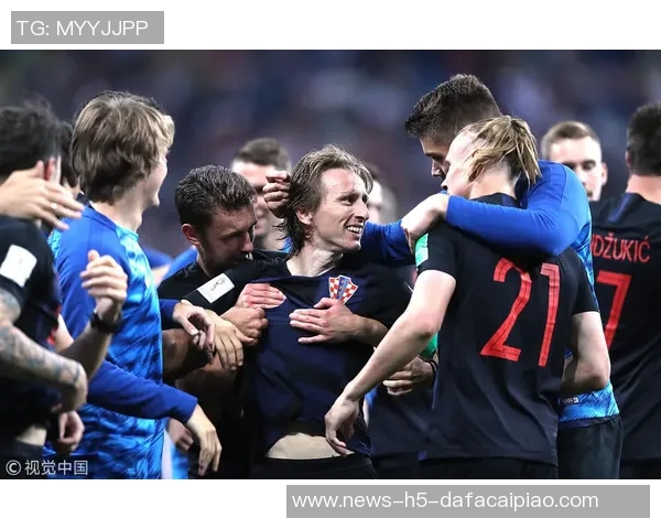 莫德里奇祝福圣诞快乐并为米兰加油以最佳方式迎接新年