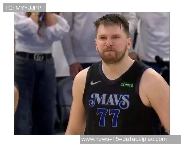 平森调侃基德口头禅称赞东契奇与欧文的组合魅力无穷 平森调侃基德口头禅称赞东契奇与欧文的组合魅力无穷