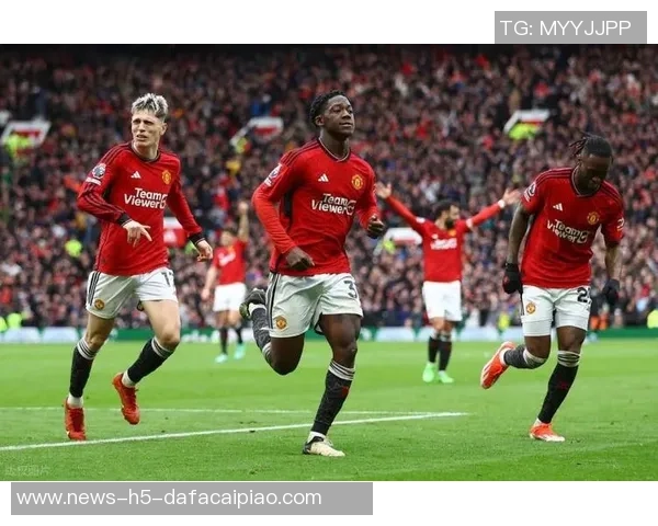 英超最新动态：阿森纳稳居榜首切尔西降至第四维拉上升至第三红军继续第八